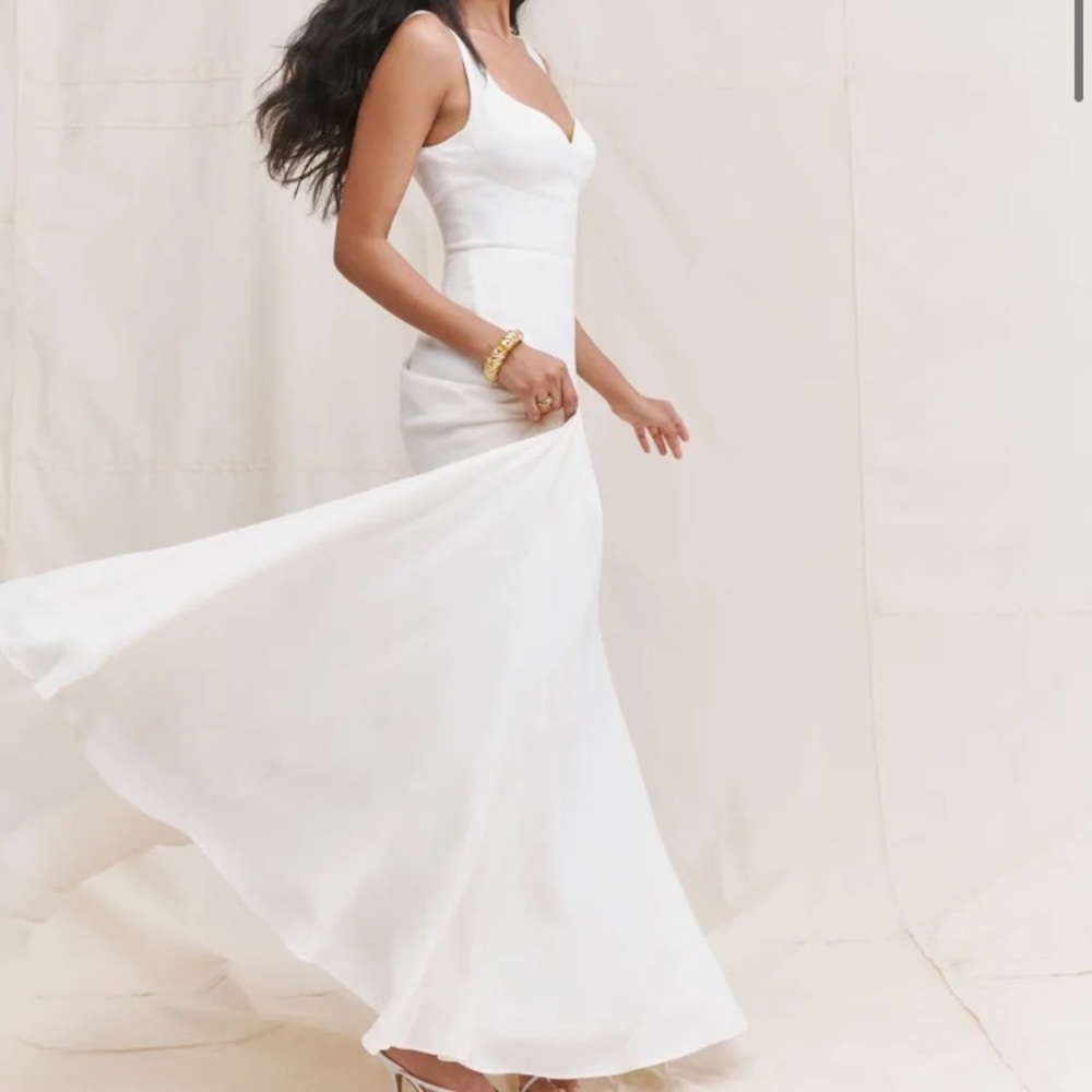 NEW NWT Reformation Lecce Dress $428
